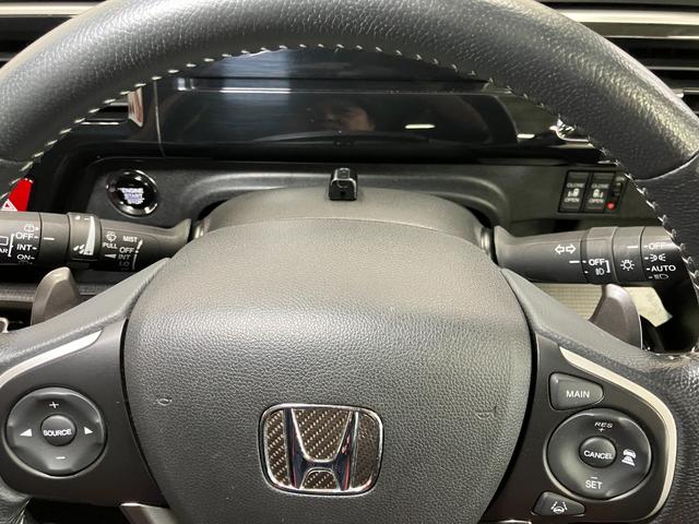 ステップワゴンスパーダスパーダ　ホンダセンシング衝突被害軽減ブレーキシステム　ドラレコ　３列シート　ステアリングスイッチ　クルーズコントロール　Ｐスタート　アイドリングストップ　パドルシフト　両側オートスライドドア　レーンアシスト　ＥＴＣ（神奈川県）の中古車
