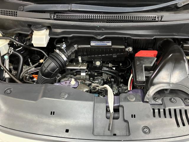 ステップワゴンスパーダスパーダ　ホンダセンシング衝突被害軽減ブレーキシステム　ドラレコ　３列シート　ステアリングスイッチ　クルーズコントロール　Ｐスタート　アイドリングストップ　パドルシフト　両側オートスライドドア　レーンアシスト　ＥＴＣ（神奈川県）の中古車