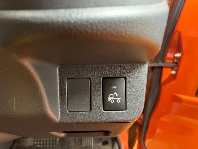 ハイゼットトラックＥＸＴ４ＷＤ　三方開　エアコン　オーディオ　光軸調整ダイヤル　荷台作業灯　電動格納ミラー　パワーウインドウ　キーレス（神奈川県）の中古車