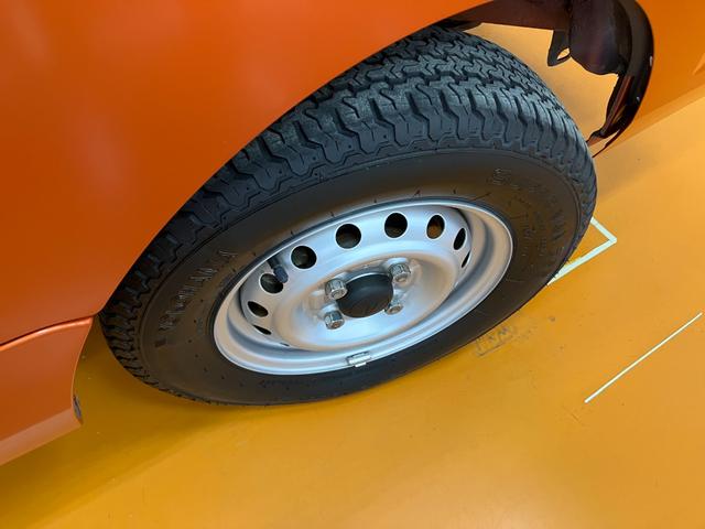 ハイゼットトラックＥＸＴ４ＷＤ　三方開　エアコン　オーディオ　光軸調整ダイヤル　荷台作業灯　電動格納ミラー　パワーウインドウ　キーレス（神奈川県）の中古車