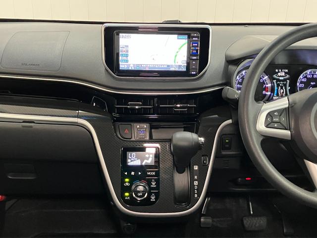 ムーヴカスタム　Ｘステアリングスイッチ　ナビ　オートエアコン　ＵＳＢ接続端子　Ｐスタート　運転席シートヒーター　アイドリングストップ　横滑り防止装置　光軸調整ダイヤル　ＥＴＣ　電動格納ミラー　Ｂカメラ　キーフリー（神奈川県）の中古車