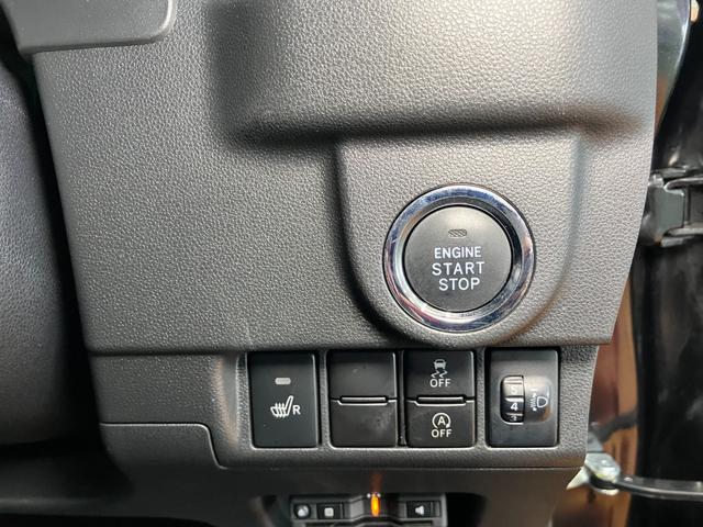 ムーヴカスタム　Ｘステアリングスイッチ　ナビ　オートエアコン　ＵＳＢ接続端子　Ｐスタート　運転席シートヒーター　アイドリングストップ　横滑り防止装置　光軸調整ダイヤル　ＥＴＣ　電動格納ミラー　Ｂカメラ　キーフリー（神奈川県）の中古車