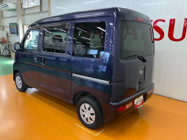 ハイゼットカーゴクルーズターボリミテッド４ＷＤ　両側スライドドア　オーディオ　エアコン　５段マニュアルシフト　電動格納ミラー　パワーウインドウ　キーレス（神奈川県）の中古車