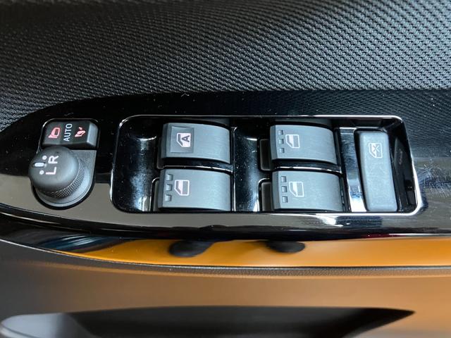 ムーヴカスタム　ＲＳ　ハイパーリミテッドＳＡIIIサポカーＳワイド適合　ドラレコ　パノラマモニター対応　ステアリングスイッチ　ＵＳＢ接続端子　Ｐスタート　運転席シートヒーター　アイドリングストップ　電動格納ミラー　オートハイビーム　ＥＴＣ　キーフリー（神奈川県）の中古車