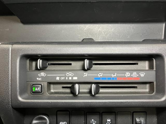 ハイゼットトラックハイルーフＳＡIIIｔ４ＷＤ　サポカーＳワイド適合　三方開　オーディオ　エアコン　横滑り防止機能　誤発進抑制機能　光軸調整ダイヤル　ＥＴＣ　パワーウインドウ　パワーステアリング　キーレス（神奈川県）の中古車
