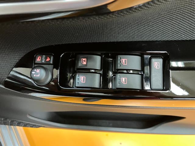 ムーヴカスタム　ＲＳ　ハイパーリミテッドＳＡIIIサポカーＳワイド適合　ドラレコ　パノラマモニター対応　フォグランプ　ステアリングスイッチ　ＥＴＣ　Ｐスタート　運転席シートヒーター　アイドリングストップ　電動格納ミラー　オートハイビーム　キーフリー（神奈川県）の中古車