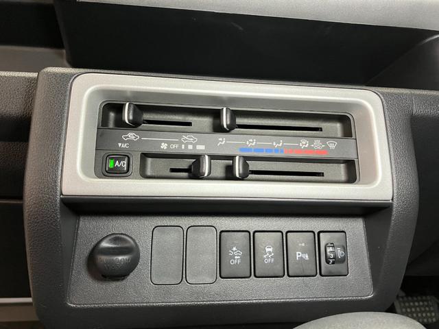 ハイゼットトラックエクストラＳＡIIIｔサポカーＳワイド適合　三方開　ゴムマット　ドラレコ　荷台作業灯　ナビ　エアコン　コーナーセンサー　横滑り防止機能　誤発進抑制機能　光軸調整ダイヤル　パワーウインドウ　ＵＳＢ接続端子　キーレス（神奈川県）の中古車