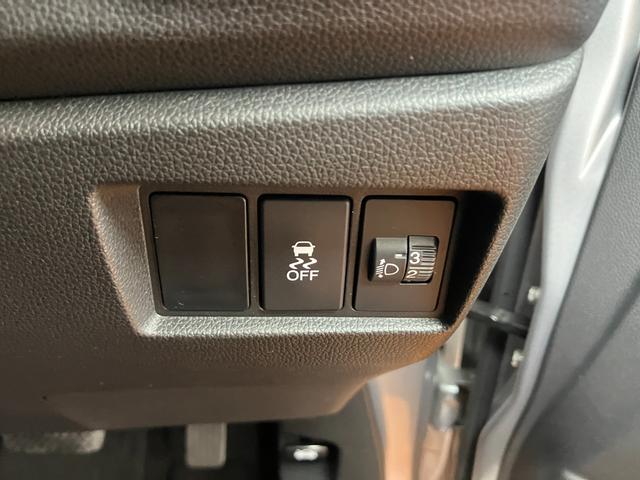 Ｎ−ＷＧＮＧ・ターボパッケージステアリングスイッチ　Ｐスタート　オートエアコン　ＥＴＣ　ＵＳＢ接続端子　横滑り防止装置　光軸調整ダイヤル　電動格納ミラー　パワーウインドウ　キーフリー（神奈川県）の中古車