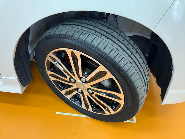 タントカスタムＲＳ　トップエディションリミテッドＳＡIIIサポカーＳワイド適合　ミラクルオープンドア　パノラマモニター対応　両側オートスライドドア　ＥＴＣ　ドラレコ　ステアリングスイッチ　運転席シートヒーター　ＵＳＢ接続端子　電動格納ミラー　キーフリー（神奈川県）の中古車