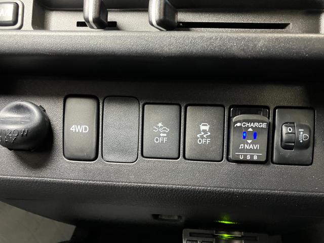 ハイゼットトラックエクストラＳＡIIIｔ４ＷＤ　サポカーＳワイド適合　ドラレコ　三方開　ゴムマット　ナビ　エアコン　ＵＳＢ接続端子　荷台作業灯　ＥＴＣ　パワーウインドウ　キーフリー（神奈川県）の中古車