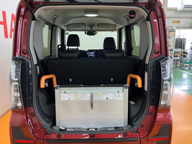 タントスローパー　カスタムＲＳスタイルセレクション福祉車両　車いす乗車　サポカーＳワイド適合　ミラクルオープンドア　両側オートスライドドア　電動ウインチ　パノラマモニター対応　ディスプレイオーディオ　全車速追従機能付ＡＣＣ　電動パーキングブレーキ（神奈川県）の中古車