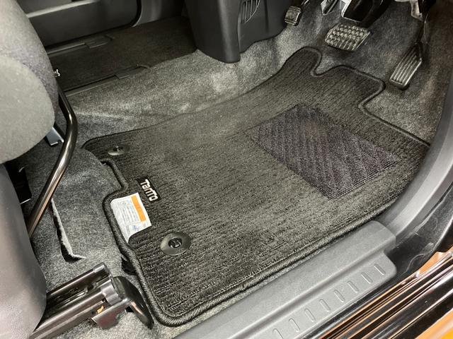 タントカスタムＲＳ　ＳＡIIIサポカーＳワイド適合　ミラクルオープンドア　Ｂカメラ　ＥＴＣ　ドラレコ　両側オートスライドドア　ステアリングスイッチ　運転席シートヒーター　オートエアコン　ＵＳＢ接続端子　Ｐスタート　キーフリー（神奈川県）の中古車