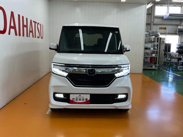 Ｎ−ＢＯＸカスタムＧ・Ｌターボホンダセンシング衝突被害軽減ブレーキシステム　ステアリングスイッチ　クルーズコントロール　ＥＴＣ　両側オートスライドドア　レーンアシスト　ＵＳＢ接続端子　Ｂカメラ　キーフリー（神奈川県）の中古車