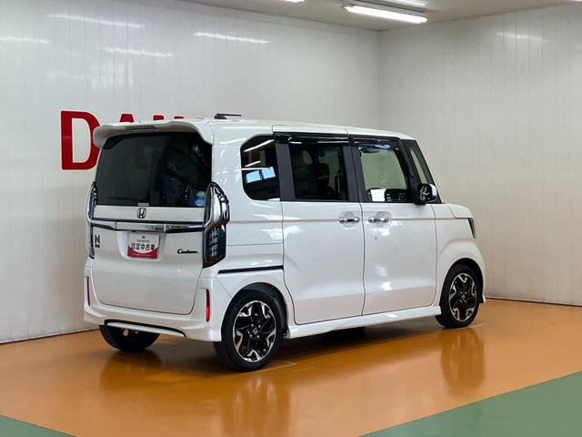 Ｎ−ＢＯＸカスタムＧ・Ｌターボホンダセンシング衝突被害軽減ブレーキシステム　ステアリングスイッチ　クルーズコントロール　ＥＴＣ　両側オートスライドドア　レーンアシスト　ＵＳＢ接続端子　Ｂカメラ　キーフリー（神奈川県）の中古車