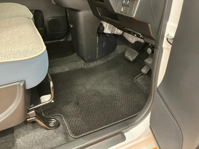 ムーヴキャンバスストライプスＧ　ｅｃｏ　ＩＤＬＥ非装着車サポカーＳワイド適合　Ｂカメラ　ドラレコ　ＵＳＢ接続端子　電動パーキングブレーキ　シートヒーター　両側オートスライドドア　ステアリングスイッチ　コーナーセンサー　ホッとカップホルダー　キーフリー（神奈川県）の中古車
