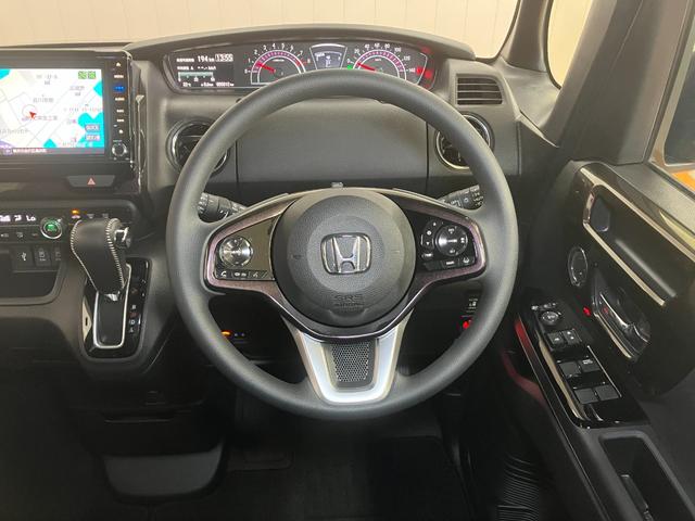 N−BOXカスタムG・Lホンダセンシング衝突被害軽減ブレーキシステム 片側オートスライドドア ドラレコ Bカメラ ステアリングスイッチ クルーズコントロール USB接続端子 ETC レーンアシスト キーフリー(神奈川県)の中古車