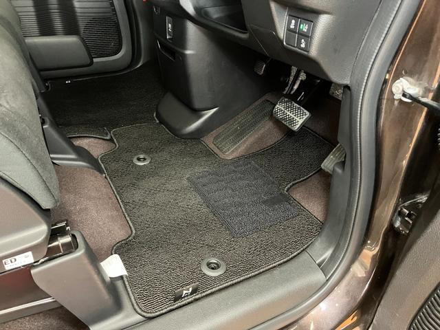 N−BOXカスタムG・Lホンダセンシング衝突被害軽減ブレーキシステム 片側オートスライドドア ドラレコ Bカメラ ステアリングスイッチ クルーズコントロール USB接続端子 ETC レーンアシスト キーフリー(神奈川県)の中古車