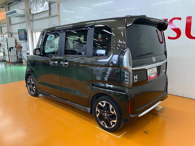 Ｎ−ＢＯＸカスタムＧ・Ｌターボホンダセンシング衝突被害軽減ブレーキシステム　ドラレコ　両側オートスライドドア　Ｂカメラ　ステアリングスイッチ　クルーズコントロール　ＵＳＢ接続端子　パドルシフト　ＥＴＣ　レーンアシスト　キーフリー（神奈川県）の中古車