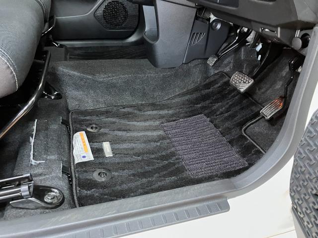 ムーヴカスタム　ＲＳ　ハイパーＳＡIIスマアシ　ステアリングスイッチ　Ｐスタート　Ｂカメラ　ＵＳＢ接続端子　オートエアコン　横滑り防止機能　誤発進抑制機能　ＥＴＣ　キーフリー（神奈川県）の中古車