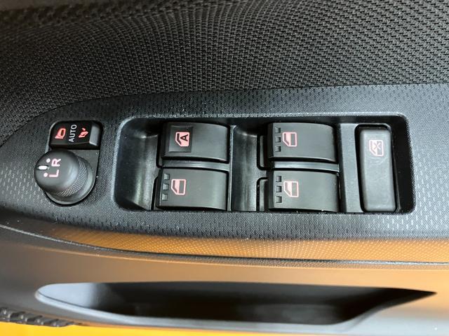 ムーヴＸリミテッドII　ＳＡIIIサポカーＳワイド適合　Ｂカメラ　ドラレコ　ステアリングスイッチ　Ｐスタート　運転席シートヒーター　アイドリングストップ　横滑り防止機能　誤発進抑制機能　オートハイビーム　光軸調整ダイヤル　キーフリー（神奈川県）の中古車