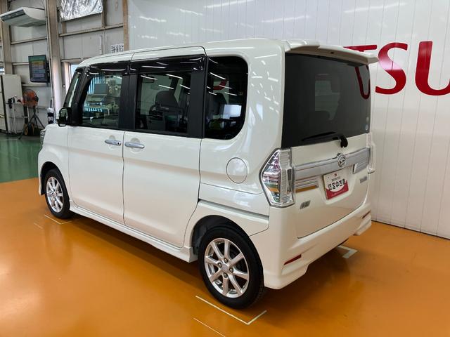 タントカスタムＸ　ＳＡミラクルオープンドア　片側オートスライドドア　オートエアコン　Ｐスタート　エコアイドル　横滑り防止機能　誤発進抑制機能　ＥＴＣ　電動格納ミラー　パワーウインドウ　キーフリー（神奈川県）の中古車