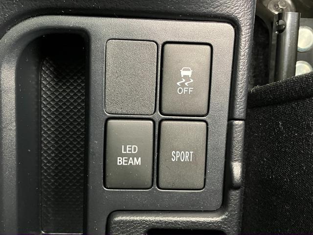 ヴィッツＧＲスポーツ衝突被害軽減ブレーキシステム　ドラレコ　ＧＲ専用ディンプル革巻きステアリング　パドルシフト　レーンアシスト　アナログメーター　Ｐスタート　オートハイビーム　ＥＴＣ　キーフリー（神奈川県）の中古車