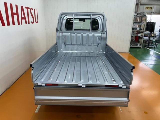 ハイゼットトラックスタンダードSAIIItサポカーSワイド適合 三方開 パワーステアリング ラジオ エアコン 光軸調整ダイヤル 横滑り防止機能 誤発進抑制機能 ETC(神奈川県)の中古車