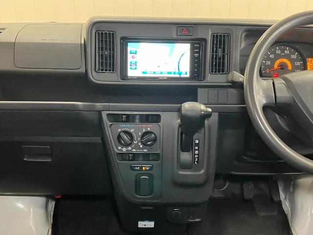 ハイゼットカーゴデラックスＳＡIIIサポカーＳワイド適合　ＥＴＣ　エアコン　アクセサリーソケット　アイドリングストップ　光軸調整ダイヤル　横滑り防止機能　誤発進抑制機能　パワーウインドウ　キーレス（神奈川県）の中古車