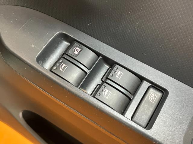 ミライースL SAIIIサポカーSワイド適合 エアコン コーナーセンサー 光軸調整ダイヤル オートハイビーム アイドリングストップ 横滑り防止機能 誤発進抑制機能 パワーウインドウ キーレス(神奈川県)の中古車