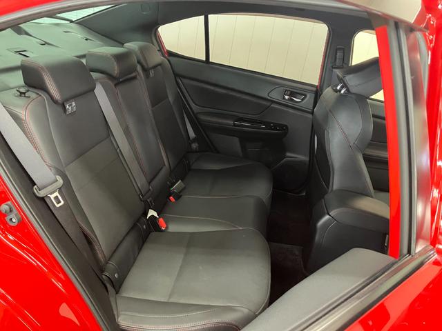 ＷＲＸ Ｓ４２．０ＧＴ−Ｓアイサイト衝突被害軽減ブレーキシステム　ドラレコ　クルーズコントロール　ステアリングスイッチ　電動パーキングブレーキ　シートヒーター　レーンアシスト　Ｐスタート　運転席シートポジションメモリー　パワーシート（神奈川県）の中古車