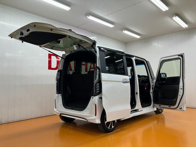 Ｎ−ＢＯＸカスタムＧ・Ｌホンダセンシング衝突被害軽減ブレーキシステム　両側オートスライドドア　ステアリングスイッチ　クルーズコントロール　ＵＳＢ接続端子　ＥＴＣ　Ｐスタート　レーンアシスト　キーフリー（神奈川県）の中古車