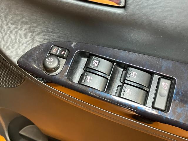 タントカスタムＲＳ　トップエディションＶＳ　ＳＡIIIサポカーＳワイド適合　ドラレコ　ミラクルオープンドア　パノラマモニター対応　両側オートスライドドア　ステアリングスイッチ　ＵＳＢ接続端子　Ｐスタート　運転席シートヒーター　オートハイビーム（神奈川県）の中古車