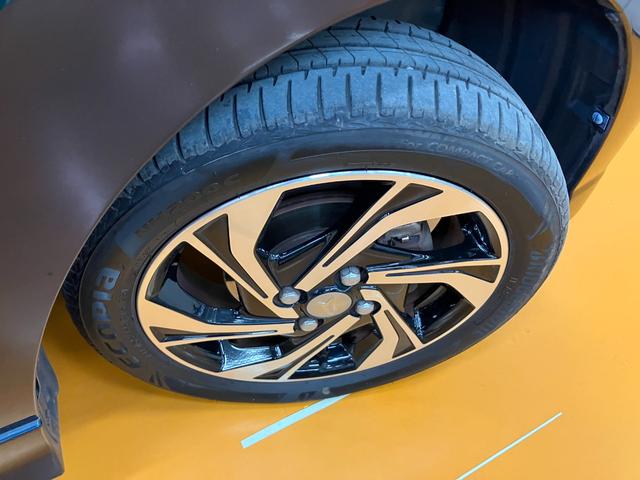 タントカスタムＲＳ　トップエディションＶＳ　ＳＡIIIサポカーＳワイド適合　ドラレコ　ミラクルオープンドア　パノラマモニター対応　両側オートスライドドア　ステアリングスイッチ　ＵＳＢ接続端子　Ｐスタート　運転席シートヒーター　オートハイビーム（神奈川県）の中古車