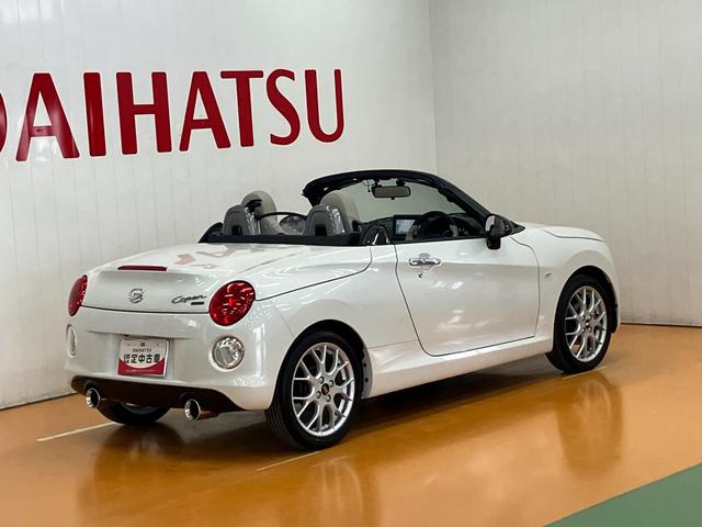 コペン２０ｔｈアニバーサリーエディションオープンカー　二人乗　アクティブトップ　ドラレコ　ステアリングスイッチ　ＭＯＭＯ製本革巻ステアリングホイール　Ｐスタート　ＵＳＢ接続端子　シートヒーター　ＥＴＣ　ＢＢＳ製鍛造１６インチアルミホイール（神奈川県）の中古車