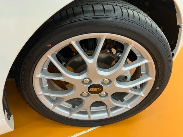 コペン２０ｔｈアニバーサリーエディションオープンカー　二人乗　アクティブトップ　ドラレコ　ステアリングスイッチ　ＭＯＭＯ製本革巻ステアリングホイール　Ｐスタート　ＵＳＢ接続端子　シートヒーター　ＥＴＣ　ＢＢＳ製鍛造１６インチアルミホイール（神奈川県）の中古車