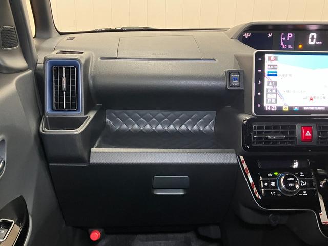 タントカスタムＲＳスタイルセレクションサポカーＳワイド適合　ドラレコ　ミラクルオープンドア　両側オートスライドドア　パノラマモニター対応　全車速追従機能付ＡＣＣ　ステアリングスイッチ　シートヒーター　ＥＴＣ　ＵＳＢ接続端子（神奈川県）の中古車