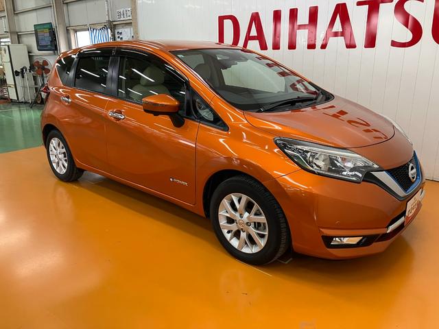 ノートe−パワー メダリスト衝突被害軽減ブレーキシステム ドライブ アラウンドビューモニター クルーズコントロール ステアリングスイッチ ETC 電動格納ミラー レーンアシスト キーフリー(神奈川県)の中古車