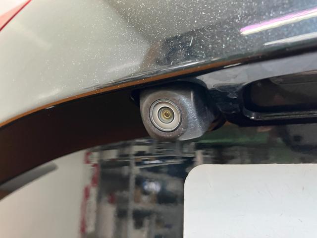 ヴィッツハイブリッドＦハイブリッド車　Ｂカメラ　安全運転支援システム　ＥＴＣ　ドラレコ　運転席シートヒーター　ステアリングスイッチ　オートエアコン　Ｐスタート　エコモード　オートハイビーム　電動格納ミラー　キーフリー（神奈川県）の中古車