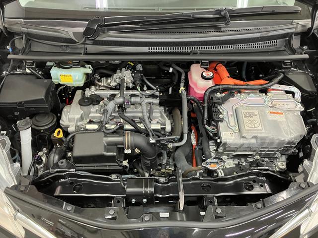 ヴィッツハイブリッドＦハイブリッド車　Ｂカメラ　安全運転支援システム　ＥＴＣ　ドラレコ　運転席シートヒーター　ステアリングスイッチ　オートエアコン　Ｐスタート　エコモード　オートハイビーム　電動格納ミラー　キーフリー（神奈川県）の中古車