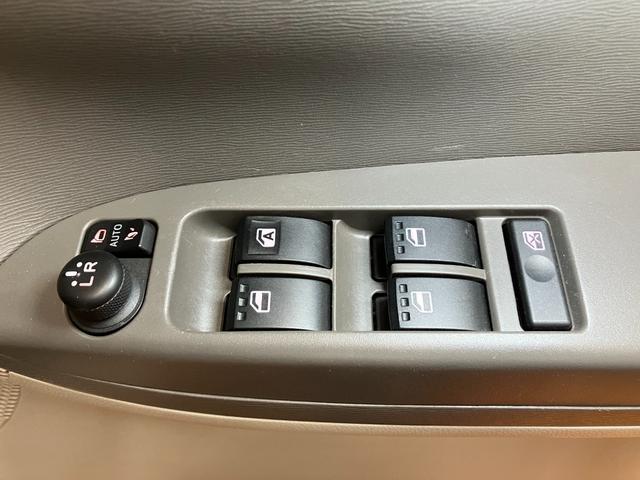 タントＸターボ　ＳＡIIスマアシ　ミラクルオープンドア　Ｂカメラ　片側オートスライドドア　ＥＴＣ　Ｐスタート　ステアリングスイッチ　光軸調整ダイヤル　横滑り防止機能　誤発進抑制機能　電動格納ミラー　キーフリー（神奈川県）の中古車