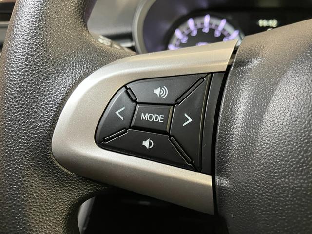 ムーヴカスタム　ＸリミテッドII　ＳＡIIIサポカーＳワイド適合　パノラマモニター対応　ステアリングスイッチ　ＵＳＢ接続端子　ＥＴＣ　Ｐスタート　運転席シートヒーター　アイドリングストップ　誤発進抑制機能　オートハイビーム　キーフリー（神奈川県）の中古車