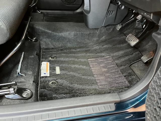 ムーヴカスタム　ＸリミテッドII　ＳＡIIIサポカーＳワイド適合　パノラマモニター対応　ステアリングスイッチ　ＵＳＢ接続端子　ＥＴＣ　Ｐスタート　運転席シートヒーター　アイドリングストップ　誤発進抑制機能　オートハイビーム　キーフリー（神奈川県）の中古車