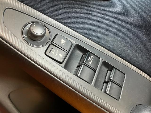 デミオ１３Ｓ衝突被害軽減ブレーキシステム　ステアリングスイッチ　ＵＳＢ接続端子　アクセサリーソケット　Ｐスタート　ＥＴＣ　光軸調整ダイヤル　横滑り防止装置　電動格納ミラー　キーフリー（神奈川県）の中古車