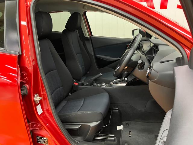 デミオ１３Ｓ衝突被害軽減ブレーキシステム　ステアリングスイッチ　ＵＳＢ接続端子　アクセサリーソケット　Ｐスタート　ＥＴＣ　光軸調整ダイヤル　横滑り防止装置　電動格納ミラー　キーフリー（神奈川県）の中古車