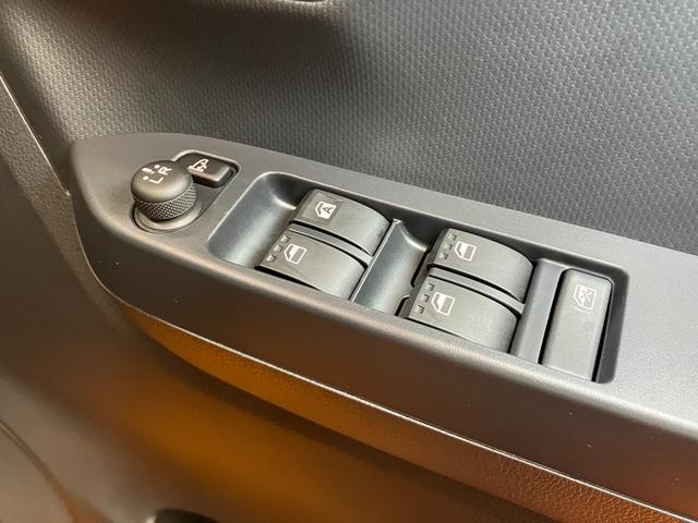 ミライースX SAIIIサポカーSワイド適合 エアコン Bカメラ コーナーセンサー 光軸調整ダイヤル オートハイビーム アイドリングストップ 横滑り防止機能 誤発進抑制機能 パワーウインドウ キーレス(神奈川県)の中古車