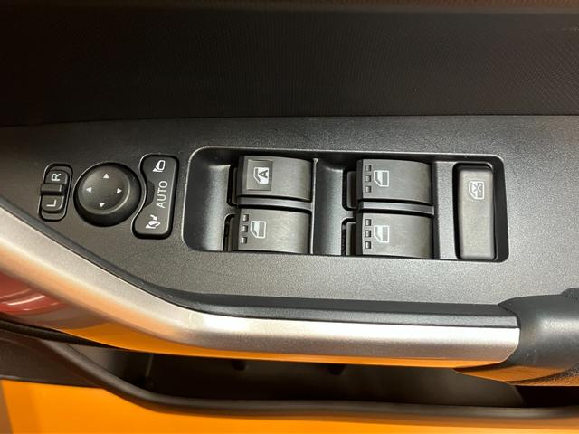 ロッキープレミアムＧ　ＨＥＶサポカーＳワイド適合　ハイブリッド車　電動パーキングブレーキ　ＵＳＢ接続端子　ステアリングスイッチ　全車速追従機能付ＡＣＣ　シートヒーター　Ｓ−ペダル　コーナーセンサー　Ｂカメラ　キーフリー（神奈川県）の中古車