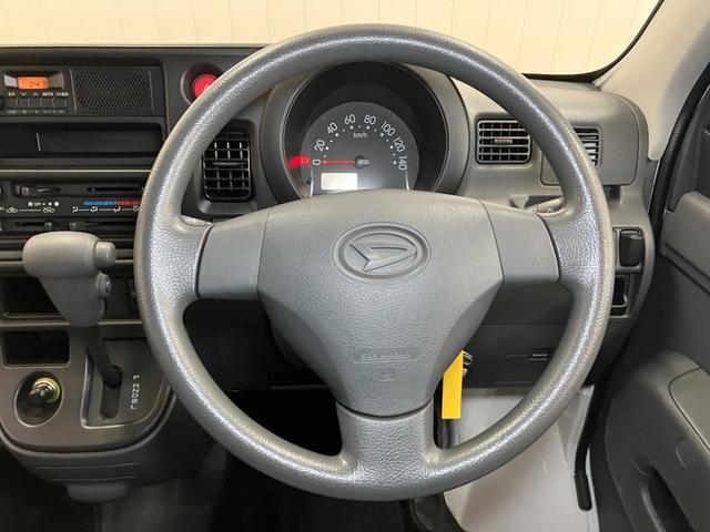 ハイゼットカーゴＤＸ両側スライドドア　ドラレコ　ラジオ　エアコン　光軸調整ダイヤル　パワーステアリング　パワーウインドウ　キーレス（神奈川県）の中古車