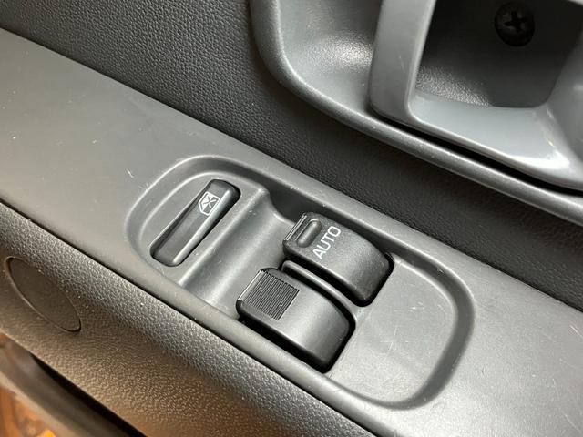 ハイゼットカーゴＤＸ両側スライドドア　ドラレコ　ラジオ　エアコン　光軸調整ダイヤル　パワーステアリング　パワーウインドウ　キーレス（神奈川県）の中古車