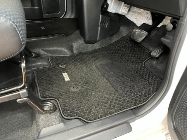 タントカスタムＲＳサポカーＳワイド適合　ドラレコ　パノラマモニター対応　ミラクルオープンドア　両側オートスライドドア　電動パーキングブレーキ　ステアリングスイッチ　シートヒーター　コーナーセンサー　キーフリー（神奈川県）の中古車