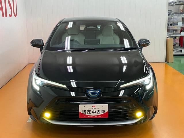 カローラハイブリッド　ダブルバイビー衝突被害軽減ブレーキシステム　レーダークルーズコントロール　ステアリングスイッチ　シートヒーター　電動パーキングブレーキ　ドライブモード切り替えスイッチ　ＳＯＳスイッチ　ＥＴＣ　キーフリー（神奈川県）の中古車